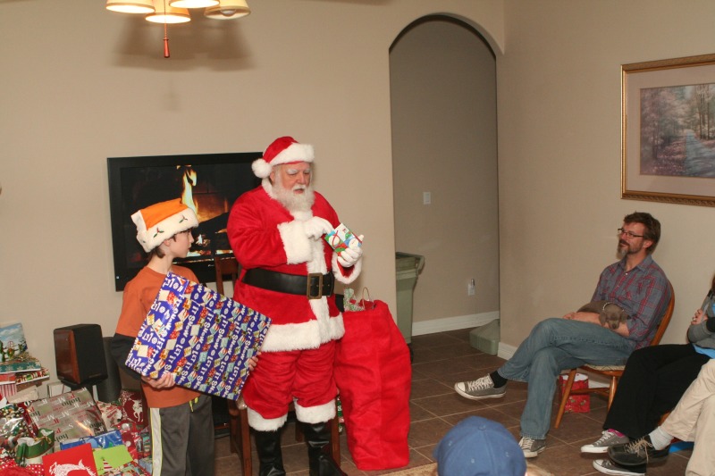 2012-12-24 055 Christmas Eve at T&S.jpg